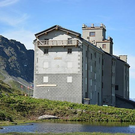 Hospice Du Petit Saint Bernard Hotell Séez Exteriör bild